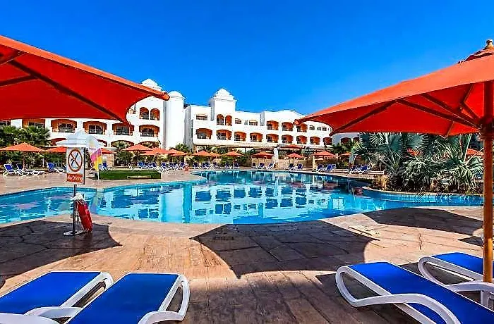 Naama Waves Üdülőközpont