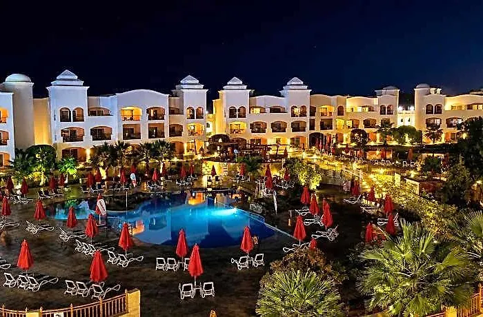 Naama Waves Sharm El-Sheikh