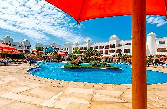 Naama Waves Resort 5*