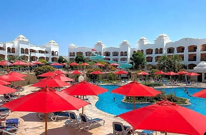 Resort Naama Waves