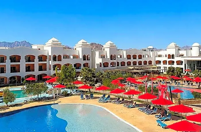 Naama Waves Üdülőközpont